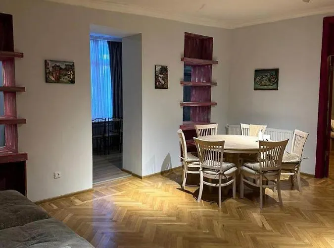 Liberty Art Apartment